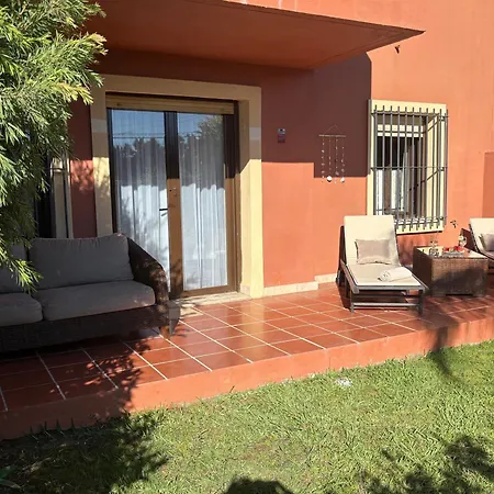 Soleada Buenas Noches Естепона