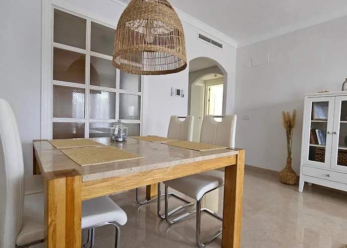 Soleada Buenas Noches Эстепона